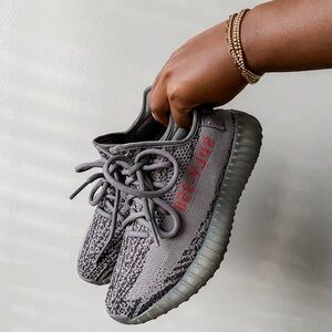 YEEZY Boost 350 V2 Sneakers
